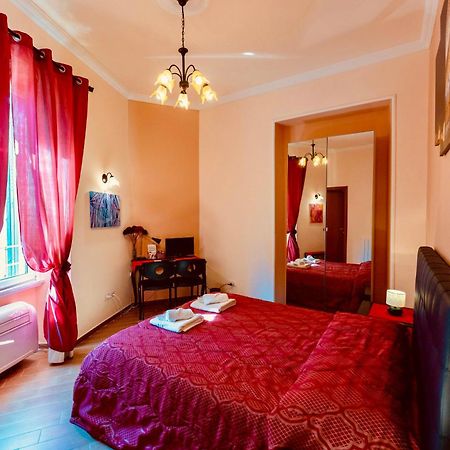 רומא Miclad Colosseum Guest House מראה חיצוני תמונה